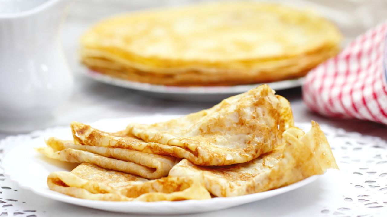 Pâte à Crêpe Salée Facile et Rapide