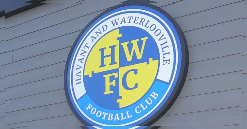 Havant & Waterlooville vs Tiverton Town : Quand et où regarder le match en live streaming ?