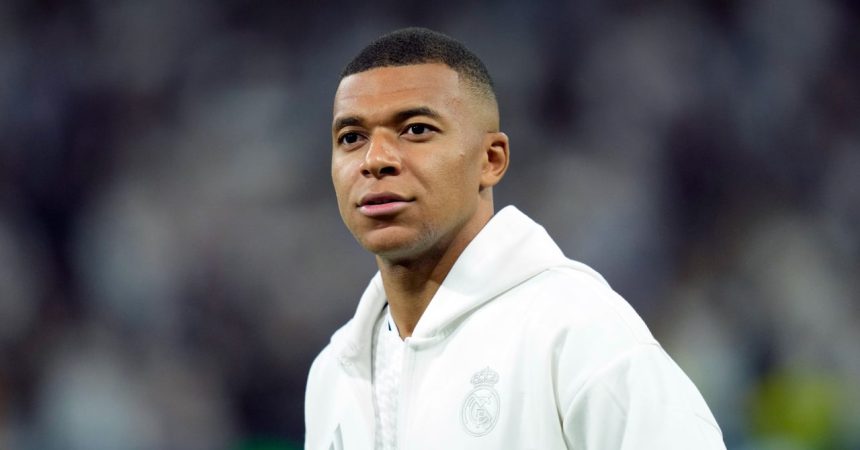 Kylian Mbappé privé de Liverpool après
une grosse colère