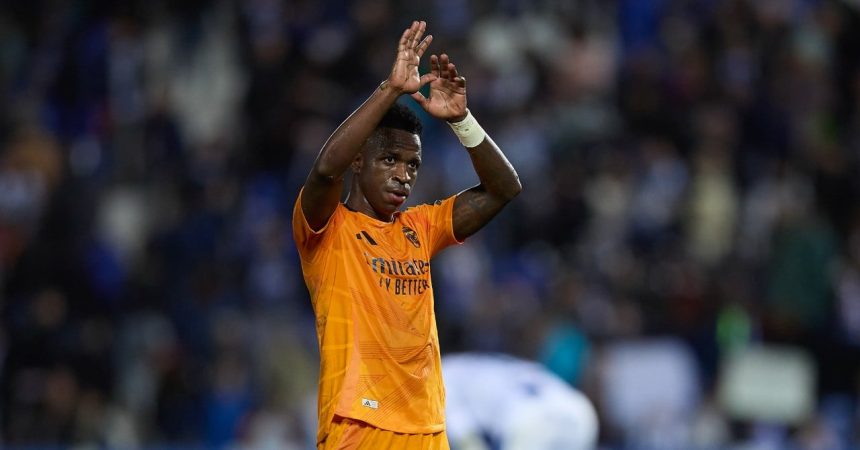 Vinicius, gros coup de théâtre au Real
!