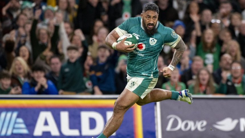 Transferts - Bundee Aki et James Ryan prolongent leur contrat en Irlande