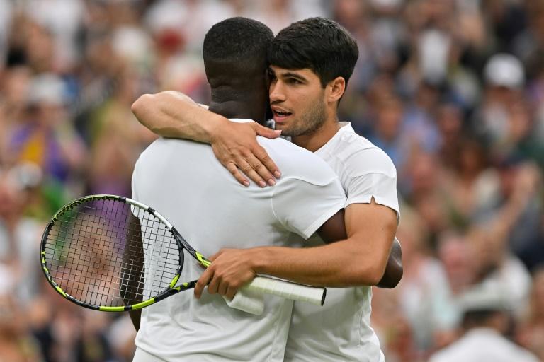 Alcaraz encense Tiafoe : « Frances est toujours souriant, il envoie des ondes positives à tout le monde »