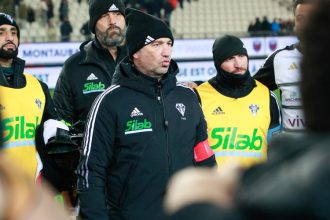 Pro D2 – "Nous sommes premiers, on va demander à la LNR d’arrêter le championnat ce soir", plaisante Pierre-Henry Broncan (Brive)