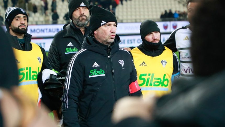 Pro D2 – "Nous sommes premiers, on va demander à la LNR d’arrêter le championnat ce soir", plaisante Pierre-Henry Broncan (Brive)