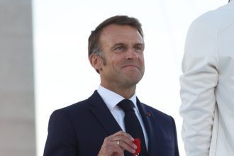 Emmanuel Macron, un mensonge
dénoncé