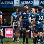 Top 14 - "J'ai rarement vu un KO comme ça" : Sam James évacué à l'hôpital, Nolann Le Garrec sous le choc