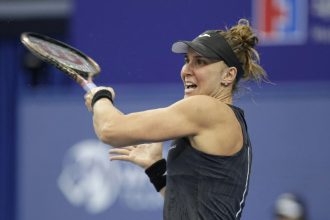 Vidéos - Deuxième match WTA de la saison et ça crampe déjà !