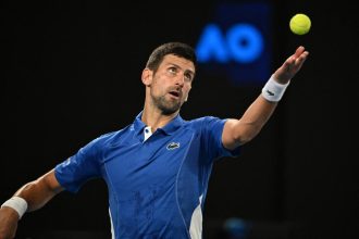 Djokovic monte en intensité avant la quête d’un onzième sacre à Melbourne