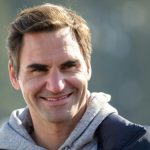 Federer rend visite à un ancien collègue du circuit à l’entraînement