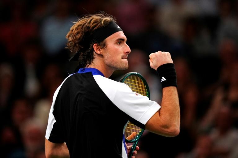 La mère de Tsitsipas évoque la fin de la collaboration entre son fils et Apostolos, son mari