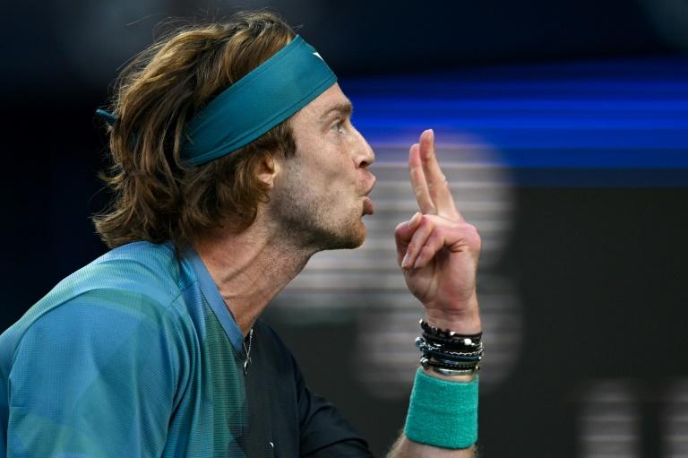 Vidéo - Les 10 plus grands moments de colère du circuit ATP en 2024