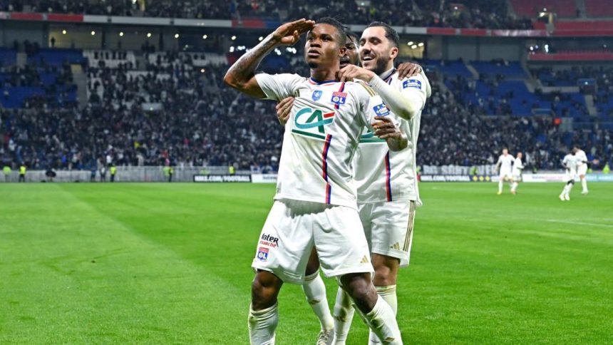 Mercato : l’OL est proche de boucler un premier départ