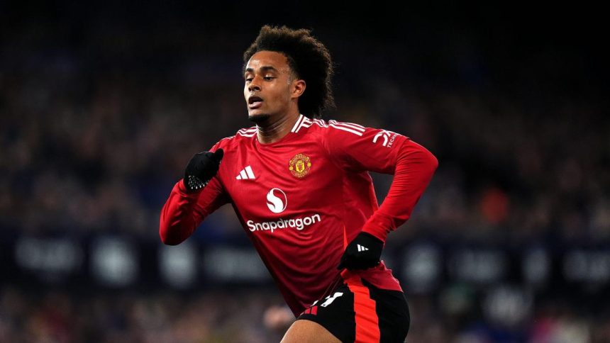 Man Utd : remplacé à la 32e minute, Joshua Zirkzee rentre directement au vestiaire