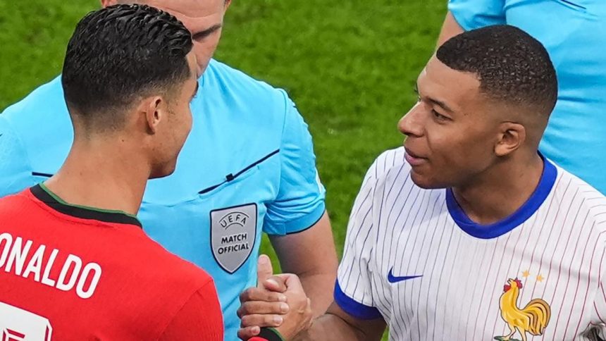 Real Madrid : Kylian Mbappé est déjà devant Cristiano Ronaldo…