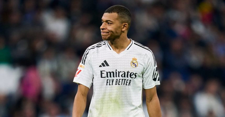 Mbappé recadré publiquement par un
dirigeant du Real Madrid