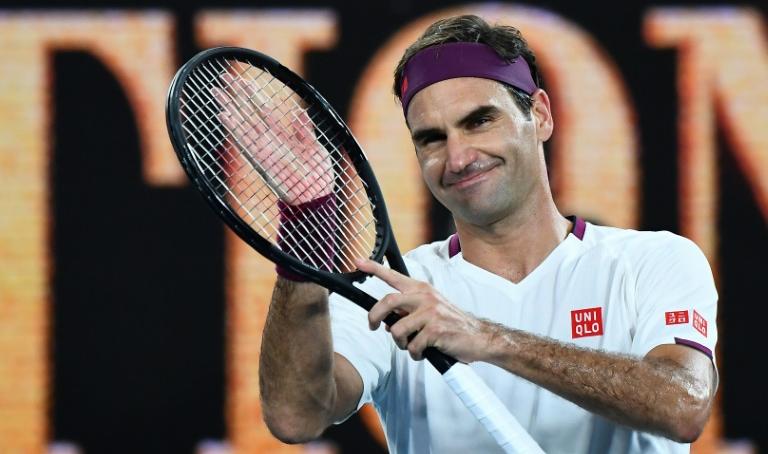 Une raquette de Federer vendue à plus de 20 000 euros aux enchères !