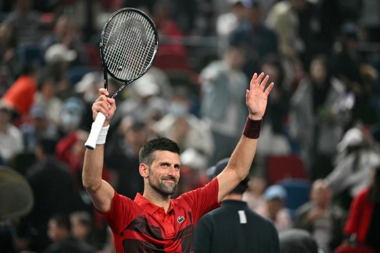 Les incroyables retrouvailles de Djokovic avec un ami d’enfance… dans un avion !