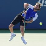 Apostolos Tsitsipas réagit à une vidéo partagée par son fils sur les parents narcissiques