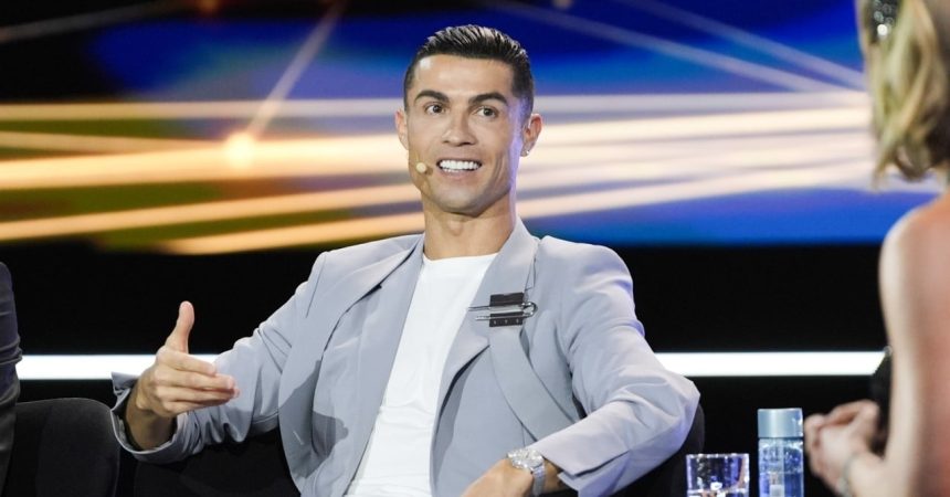 Ronaldo s’en prend violemment au foot
français