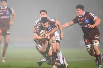 Top 14 – En costaud, l’UBB s’en sort face à Toulon mais n’assure pas la première place