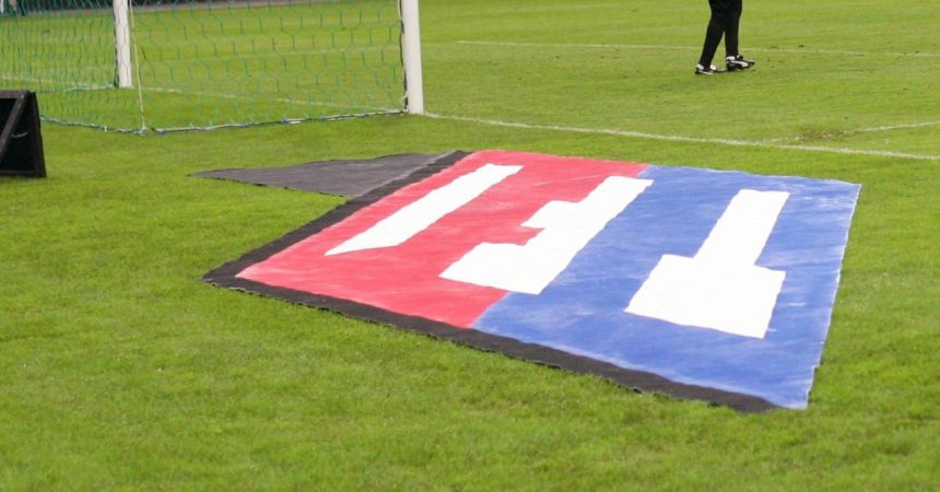 La Ligue 1 en direct sur TF1, le coup
de tonnerre !