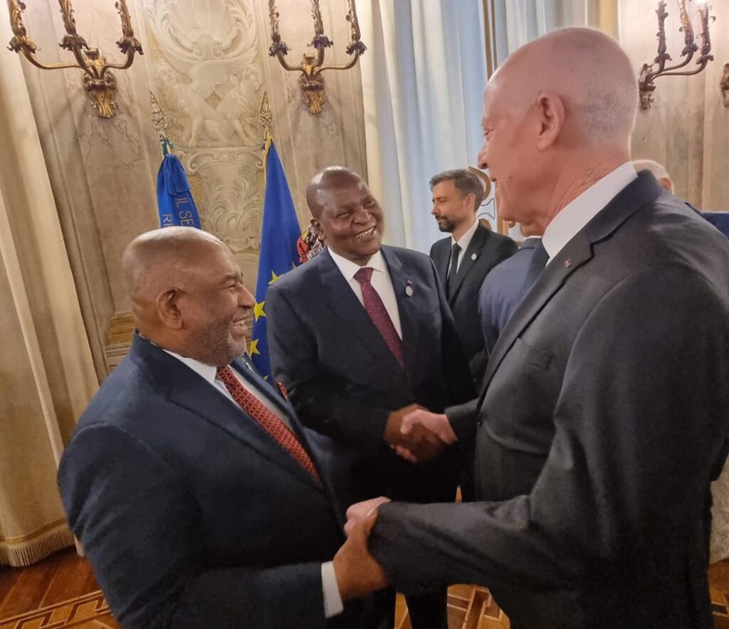 Le Président de la République Kaïs Saïed, En Première Ligne à l'Ouverture du Sommet Italie-Afrique