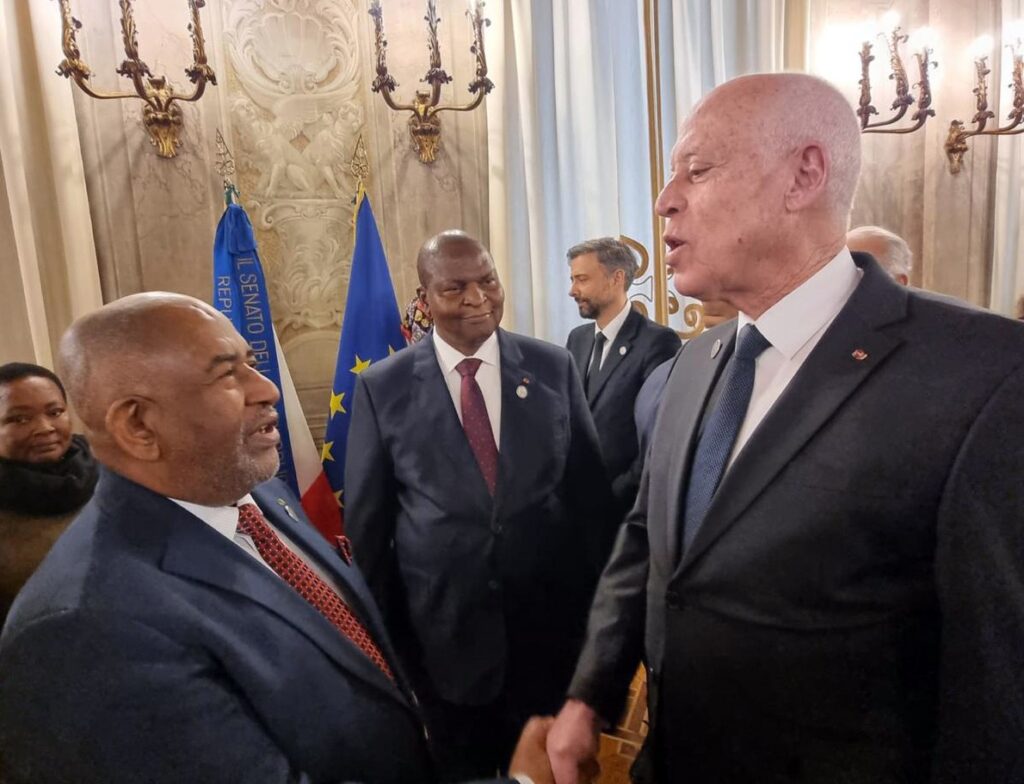 Le Président de la République Kaïs Saïed, En Première Ligne à l'Ouverture du Sommet Italie-Afrique