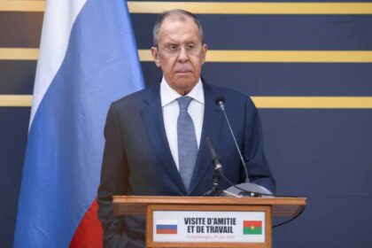 Sahel : Les instructeurs russes seront de plus en plus nombreux au Burkina Faso (Sergueï Lavrov)